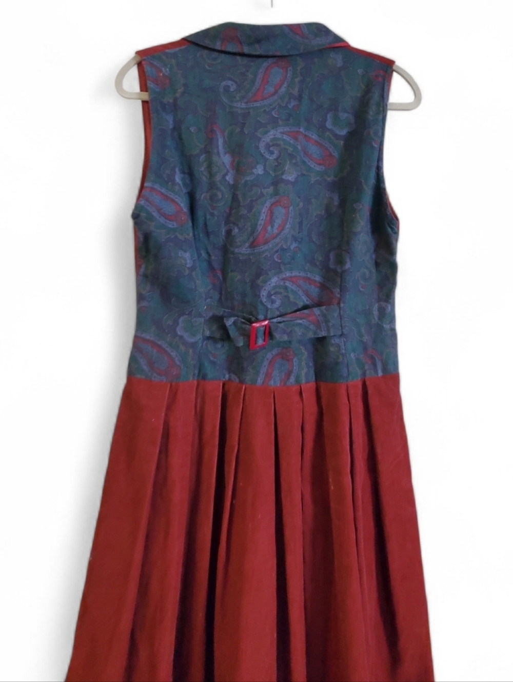 Vintage Lanz Dresses Corduroy Cotton Burgundy Sleeveless Dress. Made In USA. 4. - Picture 5 of 15